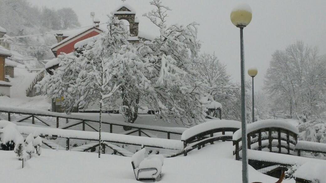 El Corral De Baxo Βίλα Felechosa Εξωτερικό φωτογραφία